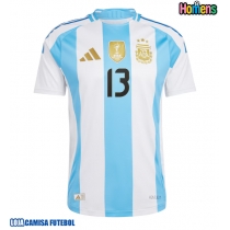 Camisa de Futebol Argentina Cristian Romero #13 Equipamento Principal Copa America 2024 Manga Curta
